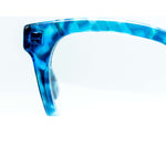 Occhiali da vista Cimmino Lab, modello Faraglioni, colore tartarugato blu Capri, vista zoom frontale.